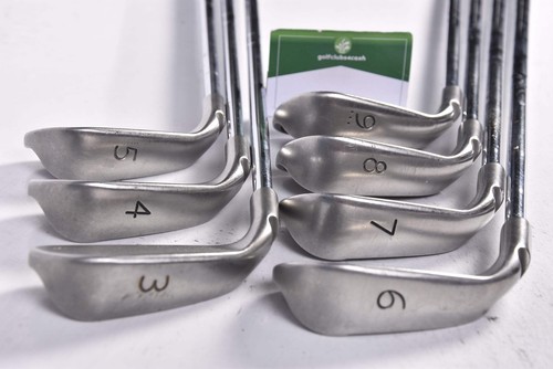 Ping G10 Irons / 3-9i / Black Dot / Stiff Flex Ping AWT Shafts - Picture 4 of 7