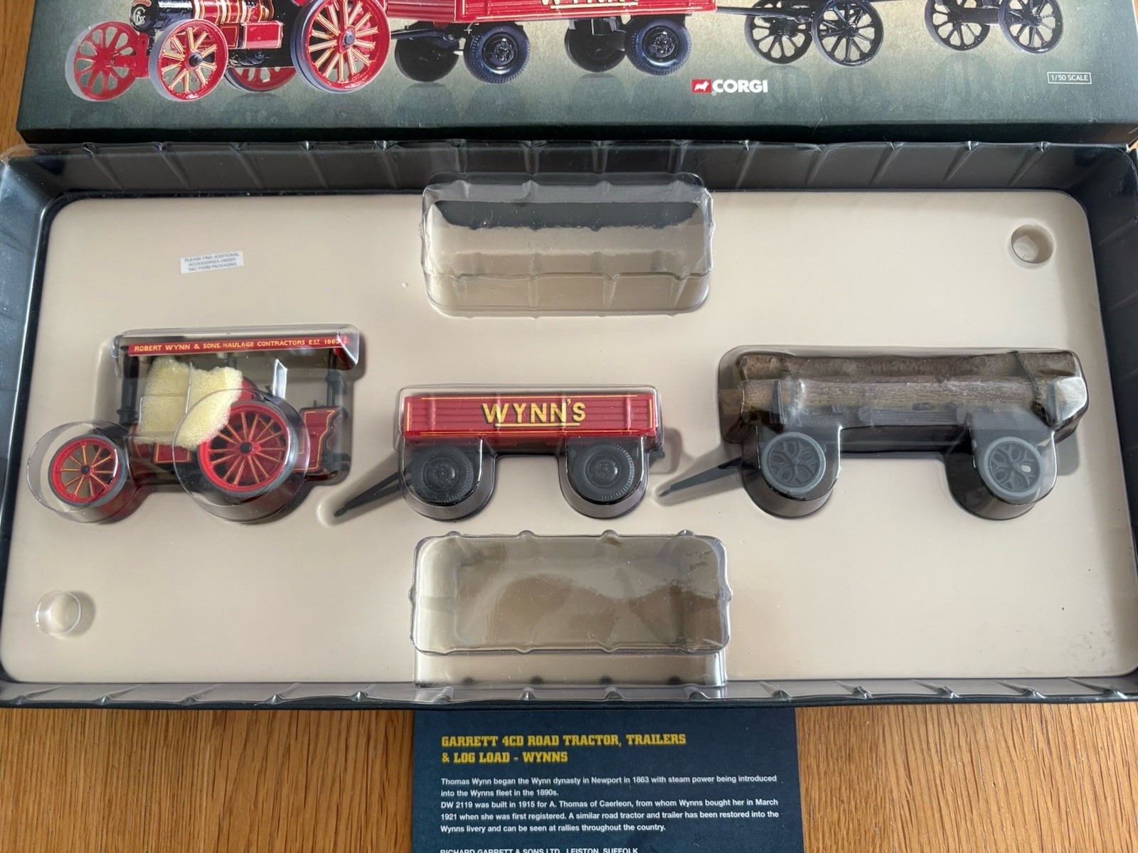 Corgi - Vintage Glory Of Steam Garrett 4cd Road Tractor Trailers & Load Wynns