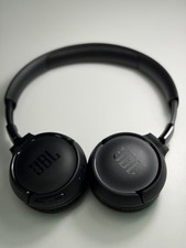 JBL Tune 520BT Bluetooth On-Ear Headphones Black