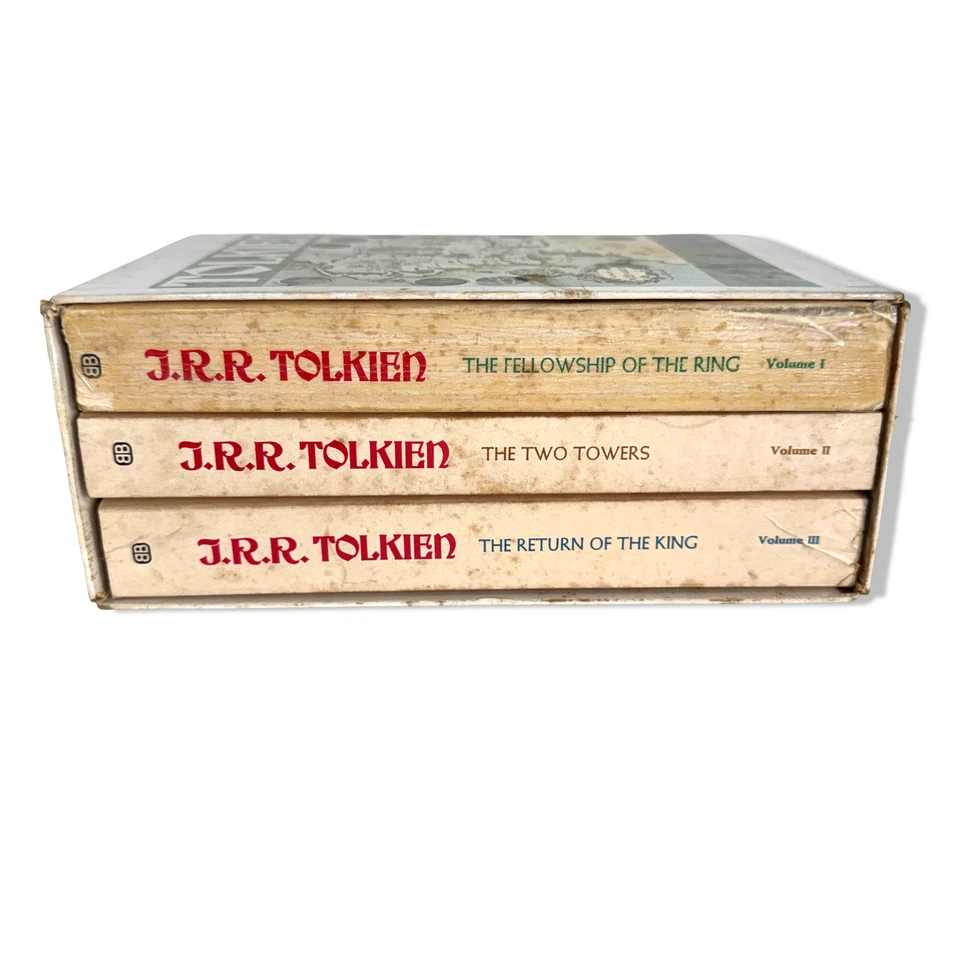 J.R.R. TOLKIEN Lord of the Rings 1975 Ballantine Box Set Vintage PB 4th Edition - Image 3 of 4