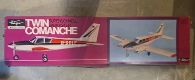 Seltener Hegi Twin Comanche RC Modellbausatz ARF siehe Details! US Verkäufer - Bild 1 von 4