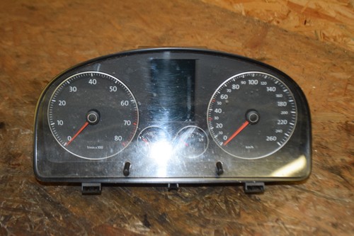 VW Touran  1T0920874 Tacho Kombiinstrument Tachometer