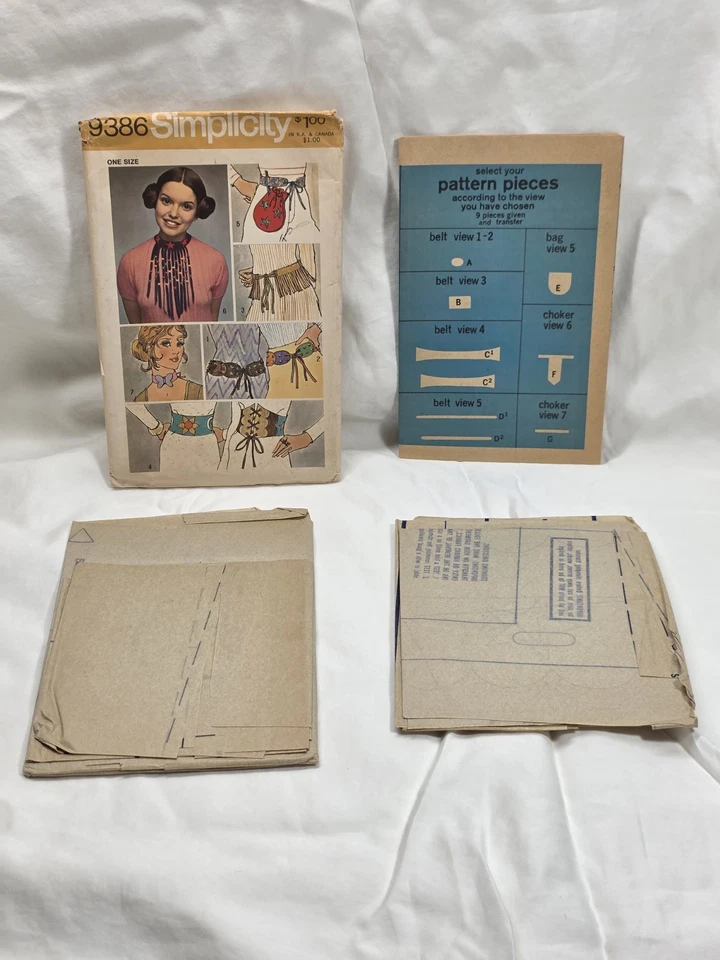 Simplicity Cut Pattern #9386 Vintage Choker Belt Bag 1971 - Image 3 of 3