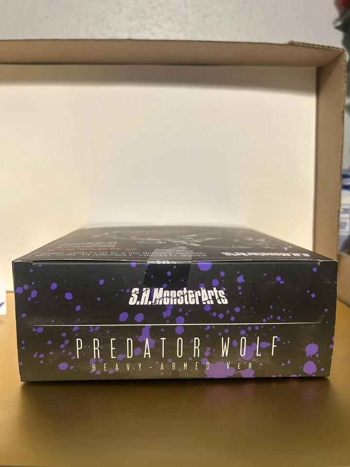 Bandai Tamashii Nations Alien VS Predator Wolf Heavy Armed VER S.H. MONSTERARTS Foto 2 de 4