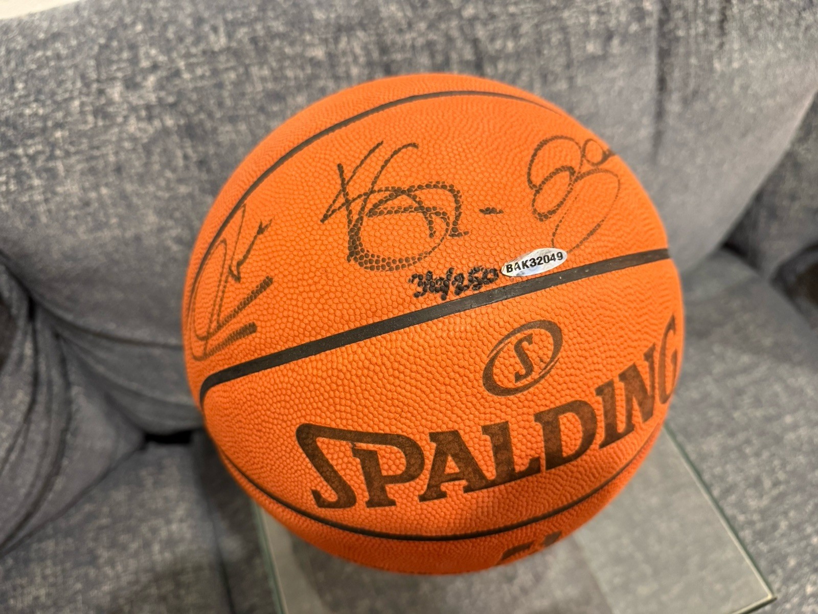 Ray Allen Autographed Signed Boston Celtics , Paul Pierce, Kevin Garnett Basketball 