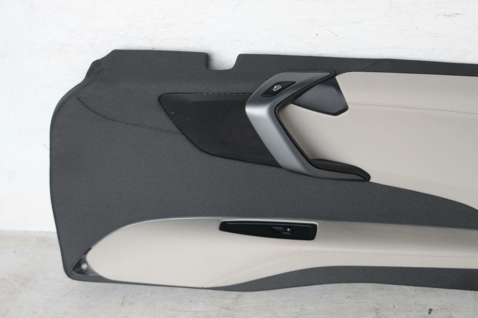 Front Door Trim Panel BMW I8 Left 14 15 16 17 19 20