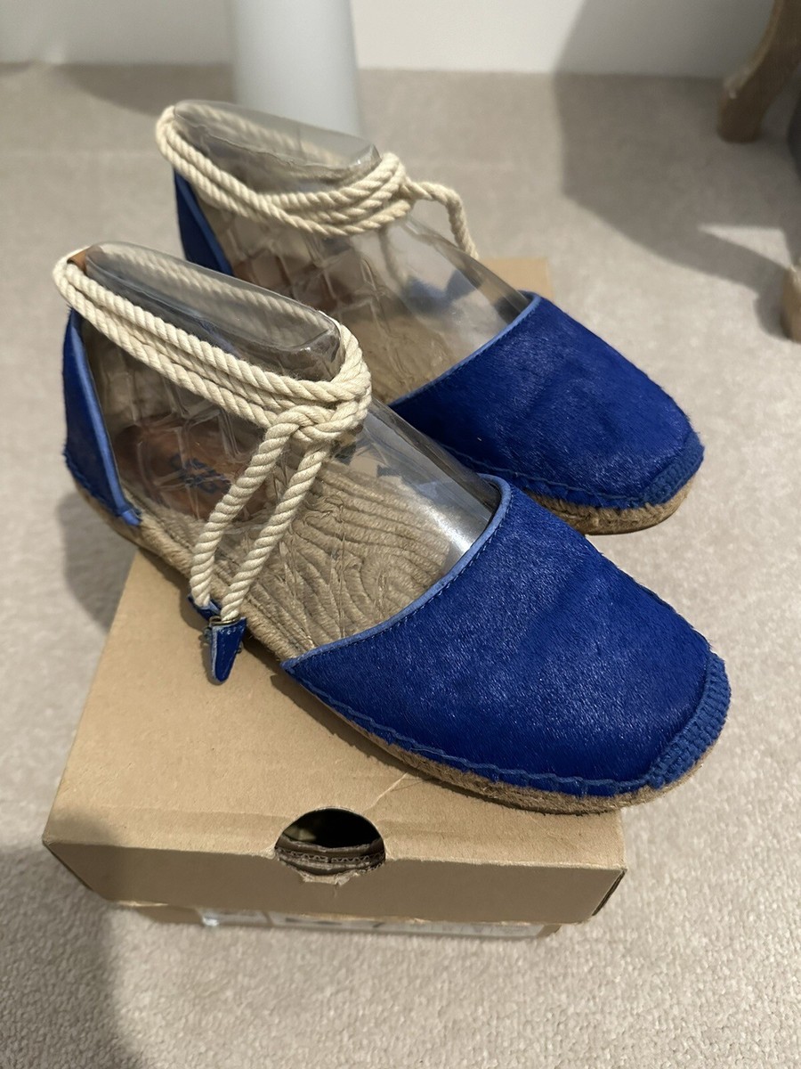 アグリビーカーフヘアーサンダル UGG LIBBI CALF HAIR アグリビーカーフヘアーサンダル UGG LIBBI CALF HAIR - メルカリ