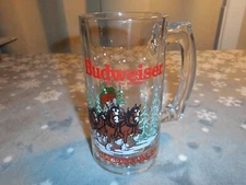 Budweiser Christmas/Winter-Themed Clydesdale Horses Glass Beer Mug (Vintage)
