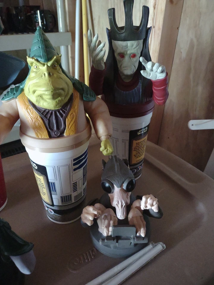 Star Wars Phantom Menace 5 Tapas 3 Tazas 3 Pajitas Foto 3 de 4