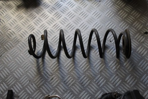 Fahrwerksfeder 5Q0511121 VW Golf 2.0 TDI Bluemotion Technology Au/auv