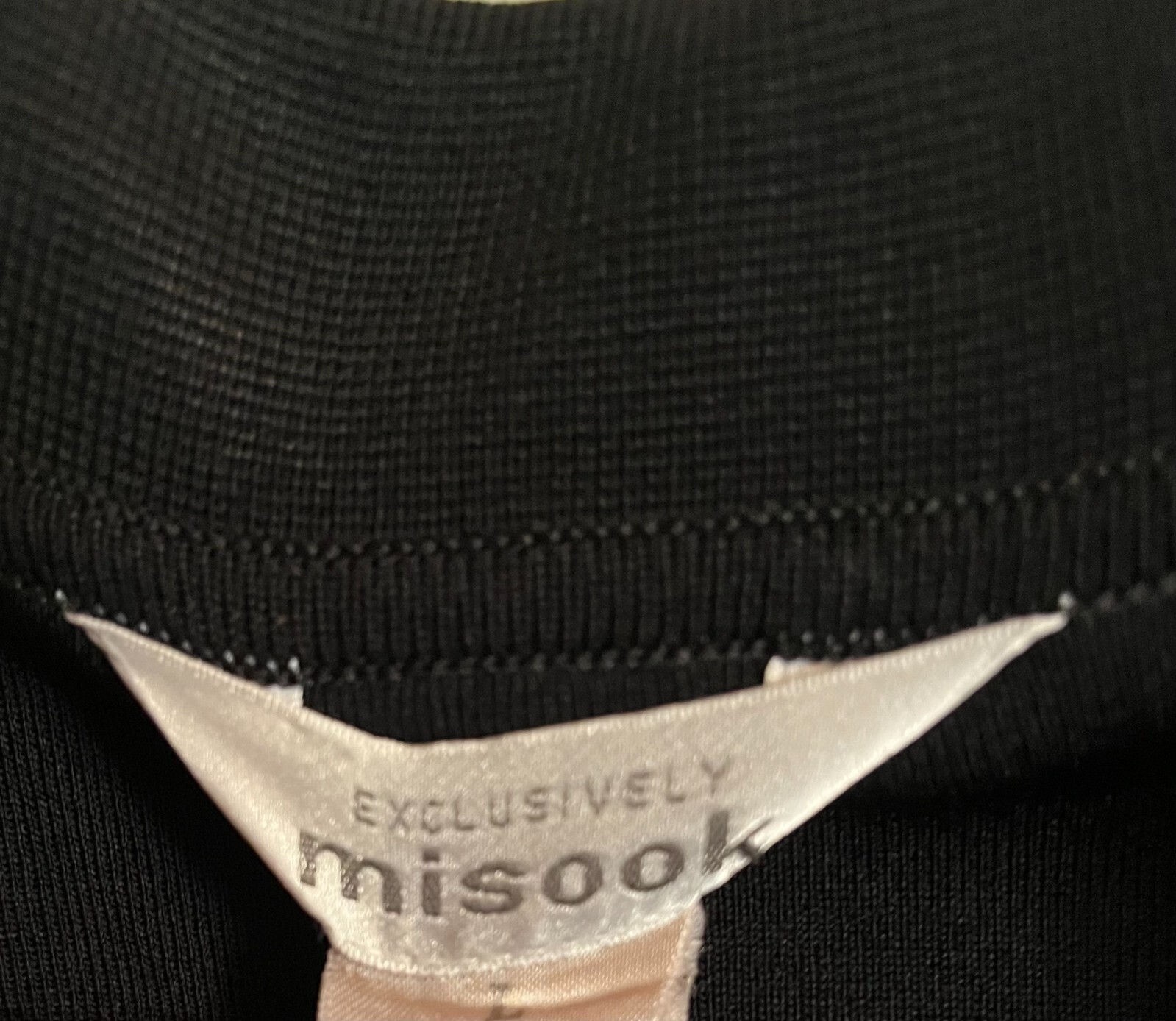 Exclusively Misook  Button Down Lightweight Knit … - image 2