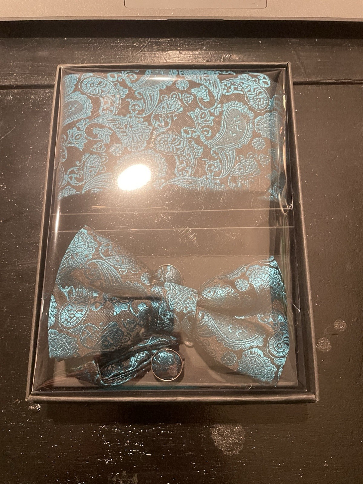 Solid Color mens Pre-tied Bow Tie and Pocket Square Cufflink