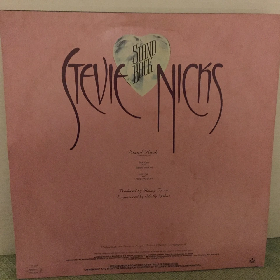 STEVIE NICKS 1983 picture sleeve for hit "Stand Back" Fleetwood Mac ( PROMO ) Foto 2 de 4