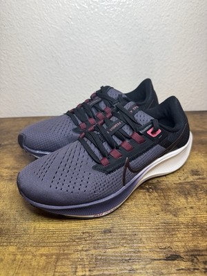 Nike Women s Air Zoom Pegasus 38 Purple Athletic Running Shoes Sz 5.5 B Grade