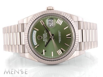 Rolex Day-Date 228239 Weißgold 40 mm Olive Green Roman Dial B+P 12/2021 (14741)