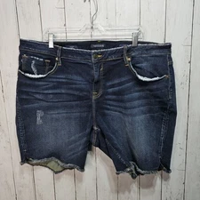 Vigoss Women's Dark Wash Distressed Raw Hem Jagger Denim Shorts Size 22W Stretch