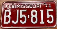 BEAUTIFUL 1971 MISSOURI PASSENGER LICENSE PLATE, YOM DOR CLEAR GUARANTEE BJ5815