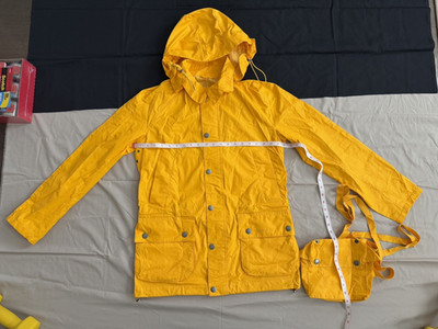 Barbour Rain Coat Mens Removable Hood Packing Bag Rasta Yellow New No Tags Small
