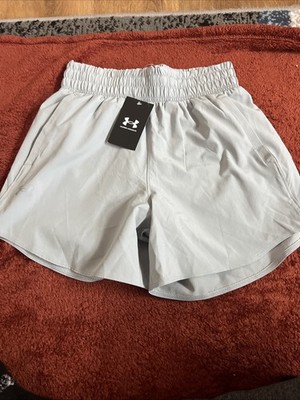 Under Armour Women Short Xtra Small