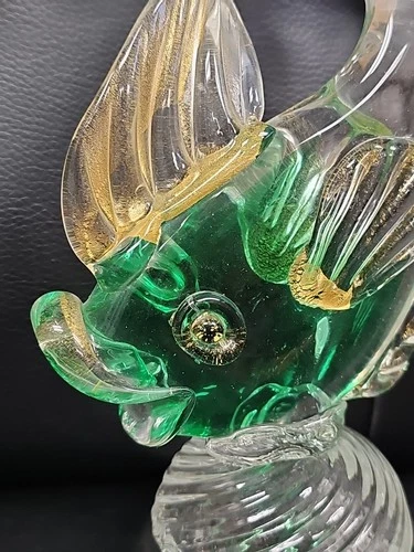 Murano Glass Fish Sculpture Green with Gold Accents Handmade In Italy Vintage