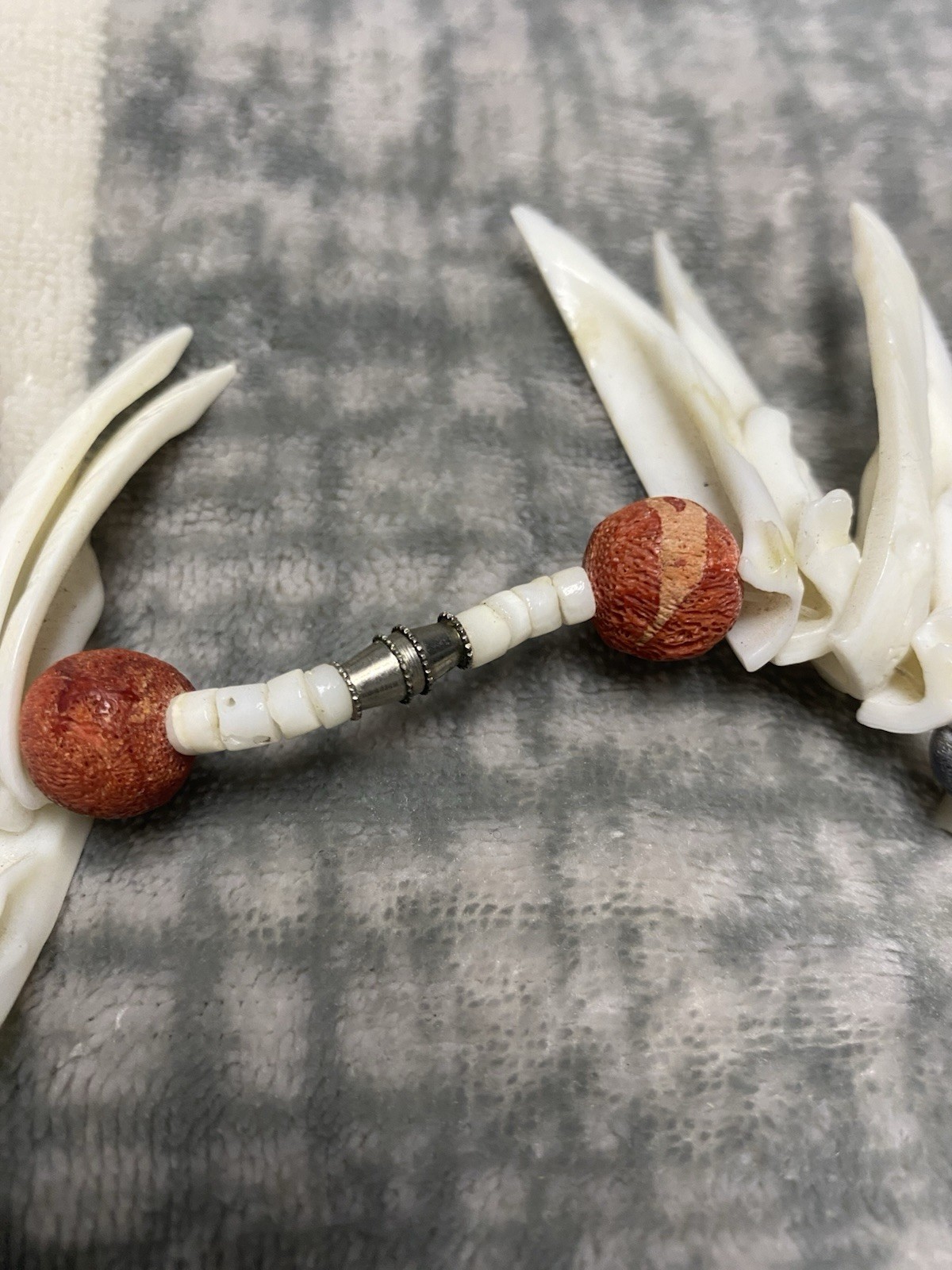 Shell Stone Beaded Statement Necklace Red Blue Tu… - image 2