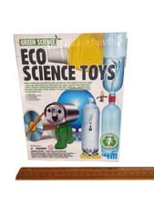 2009 4M Green Science Eco Science Toys Kit NEW Age 8 Up Makes 7 Toys