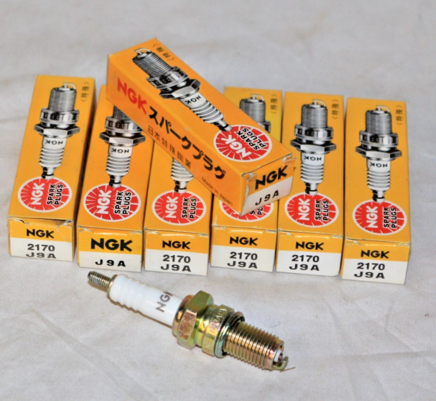 New NGK J9A Spark Plugs Lot of 7
