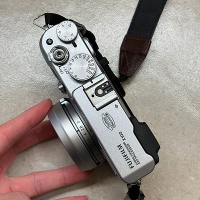 Fujifilm X100 Digital Camera 12.3MP 4x Optical Zoom Silver&Black