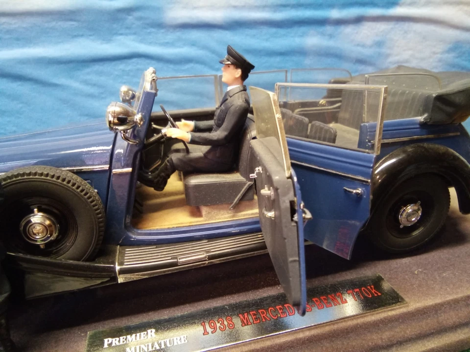 Signature Models 1:18 Mercedes Benz 1938 Sammlung Figuren - Bild 3 von 4