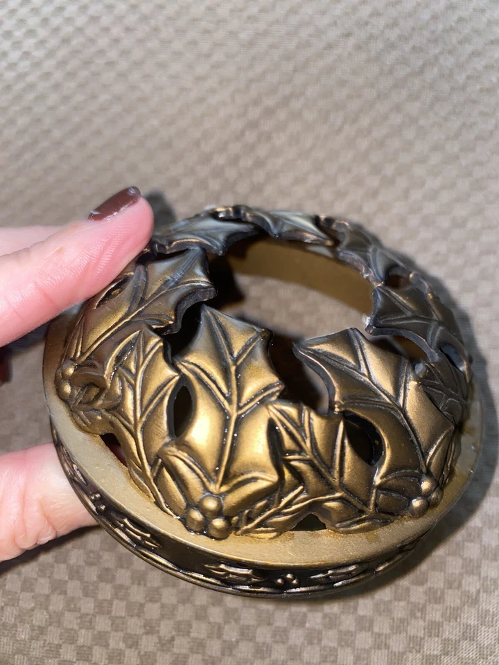 Yankee Candle Metal Jar Topper. Antique Gold. Christmas Holly - Изображение 4 из 4