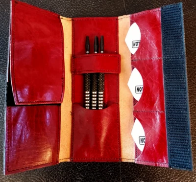 ACCUDART DARTS CARRY CASE LEATHER - FREE FLIGHTS - THE GAME ROOM STORE NJ 07004