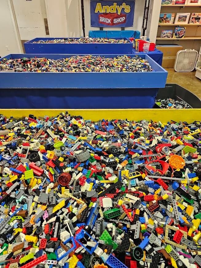 1 Lb LEGO parts  Thousands of pounds available. Famous Retail Store. Brand