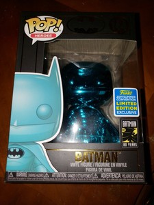 funko pop batman blue chrome