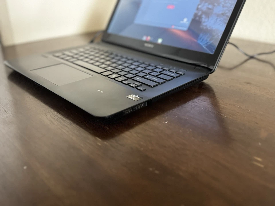 Sony Vaio SVF142C29L Laptop Intel i3 3217U 8GB Ram 128GB SSD 14” HD+ Linux Mint - Image 4 of 4