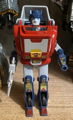 Transformers G1 Orion Pax Ehobby Reissue 