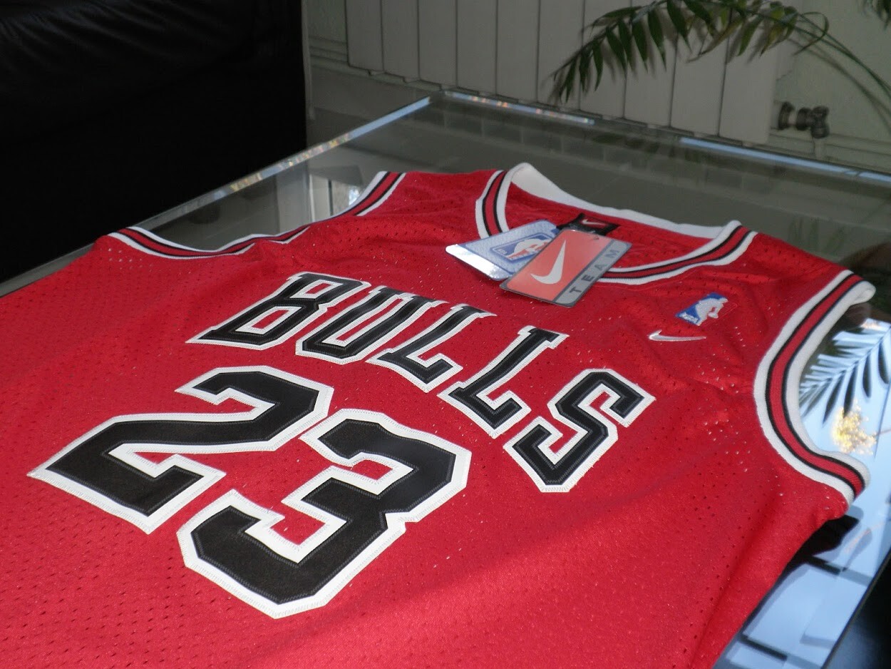 Anfibio Pensar en el futuro tallarines CAMISETA NBA - MICHAEL JORDAN #23 - M - CHICAGO BULLS - NUEVA! | eBay