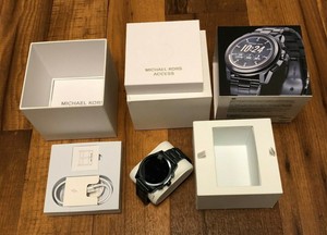 michael kors smartwatch mkt5028