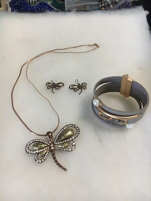 Nice Copper Tone Lot W/ Necklace, Firefly Pendant, Earrings Cuff Bracelet 