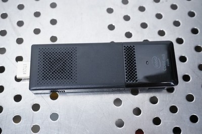 Intel Compute Stick STK2M3W64CC Core M3 6Y30 0.90GHz 4GB DDR3 61.2GB HDD win10