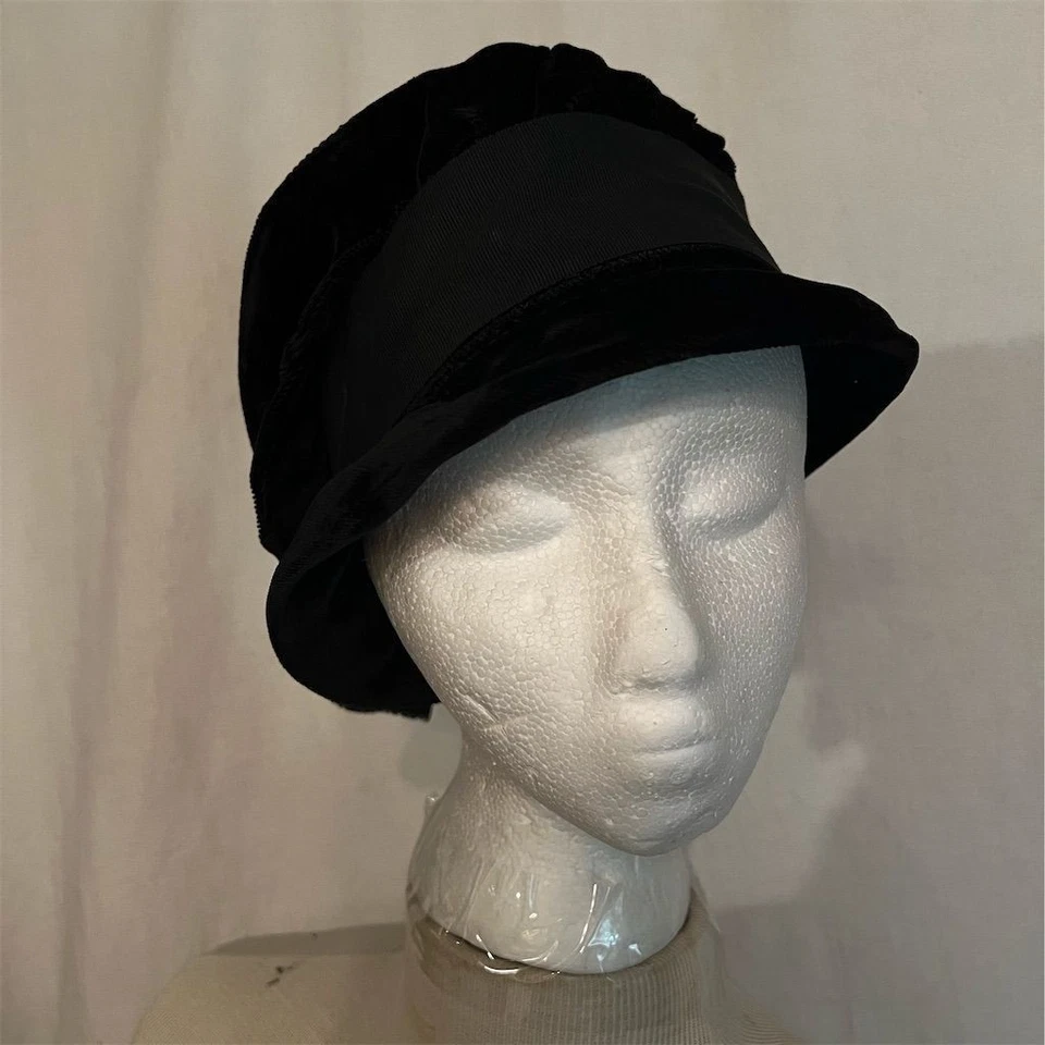 Vtg union made Black Velvet Cloche Hat Satin Band steampunk USA whimsigoth rare - Image 3 of 4