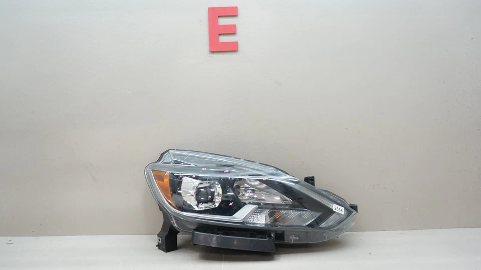 Faro LED delantero derecho del lado del pasajero Nissan Sentra 2016-2019 OEM Foto 2 de 4