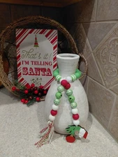 THE GRINCH CHRISTMAS RED DECORATIVE WOODEN GLASS BEAD ROPE HAND MADE GIFT 4