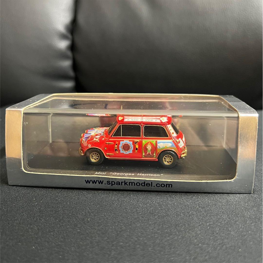 ミニカー Spark 1/43 Mini \"es Harrison\" George Harrison's psychedelic Mini made a big impression