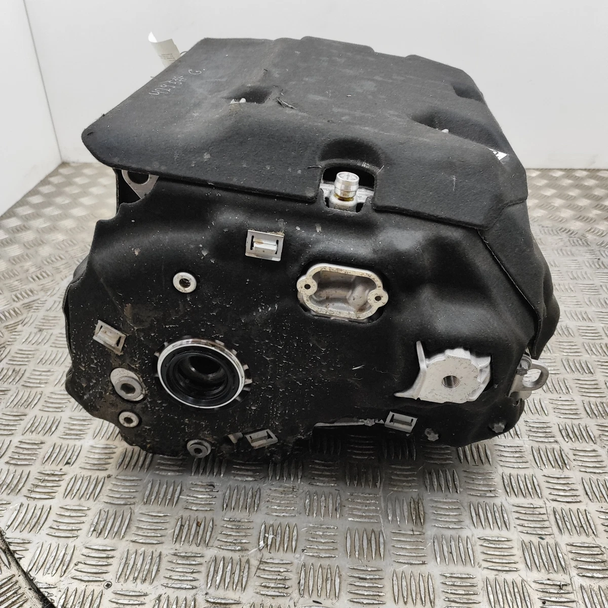 ATS純正部品 R7A07-28(ニッサン GT-R) NRB10910 ATS純正部品 R7A07-28(ニッサン GT-R) NRB10910