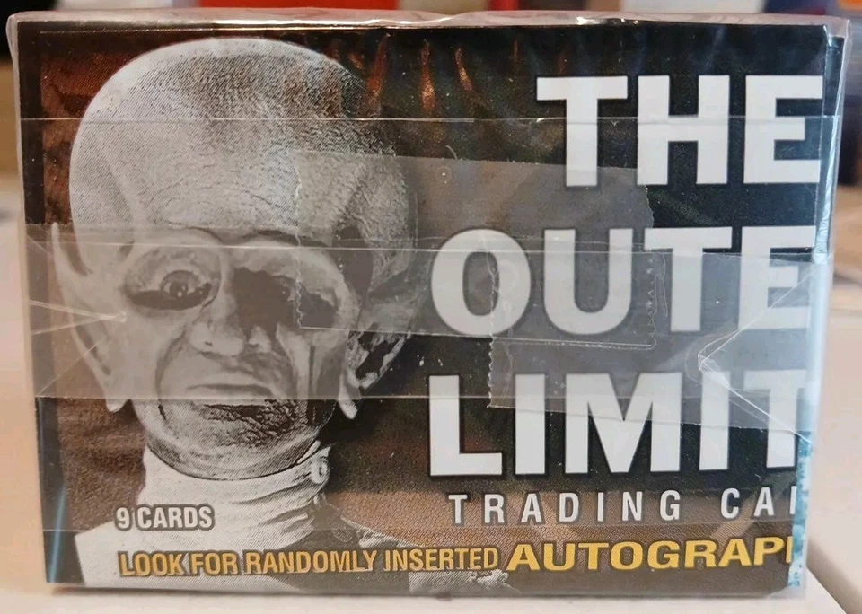 Outer Limits Premiere Edition Base Set (72) 2002 William Shatner/Leonard Nimoy  Foto 3 de 3