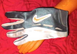 guantes nike mujer gris
