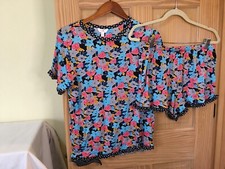 New Secret Treasures Womens Blue Floral Shorty Pajama set 2 pc Top Shorts Soft