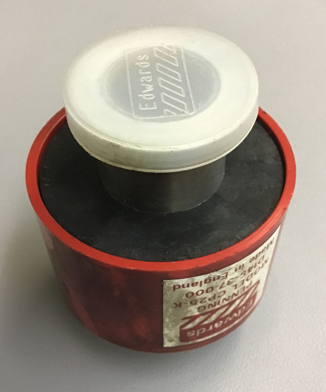 Edwards Penning Cold Cathode Vacuum Gauge Model CP25-K (b366)