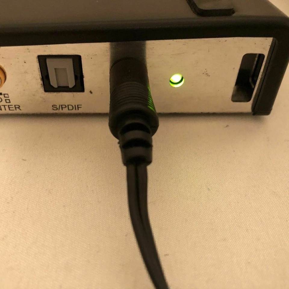 Estación de Acoplamiento para Notebook Targus ACP60US con Adaptador de CA Usada Buen Estado Foto 2 de 4