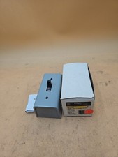 GE General Electric CR101Y1 Manual Motor Starter 1 HP, 115/230V. CR123H529A